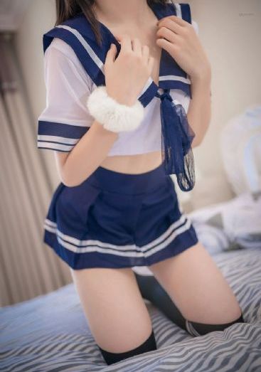 国产侵犯亲女在线_超清超清在线观看